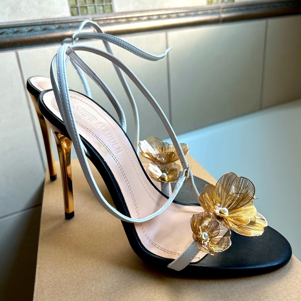 Steve Madden Sheila Black and Gold Floral Heels